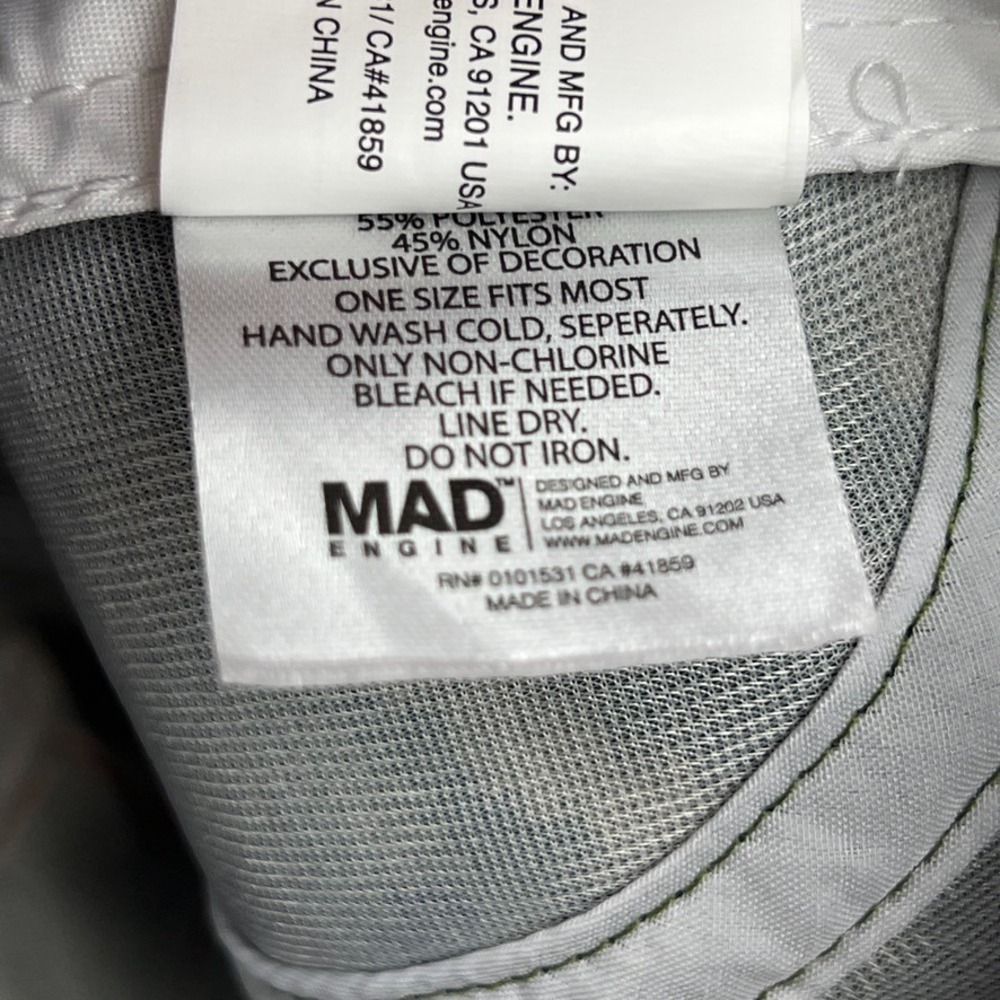 Mad Engine Smokey The Bear Fuzzy Fleece Strapback Hat NWD Green Aztec - Picture 9 of 9